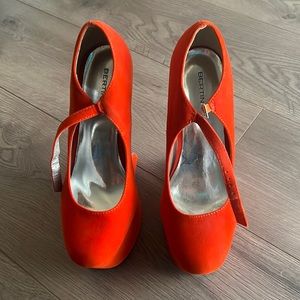 Bertinni Orange Heel